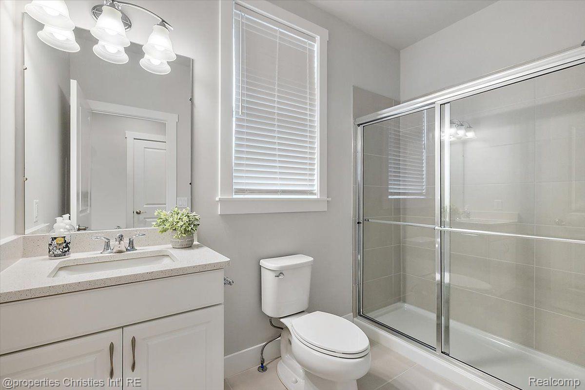 57887 STONELEIGH Drive