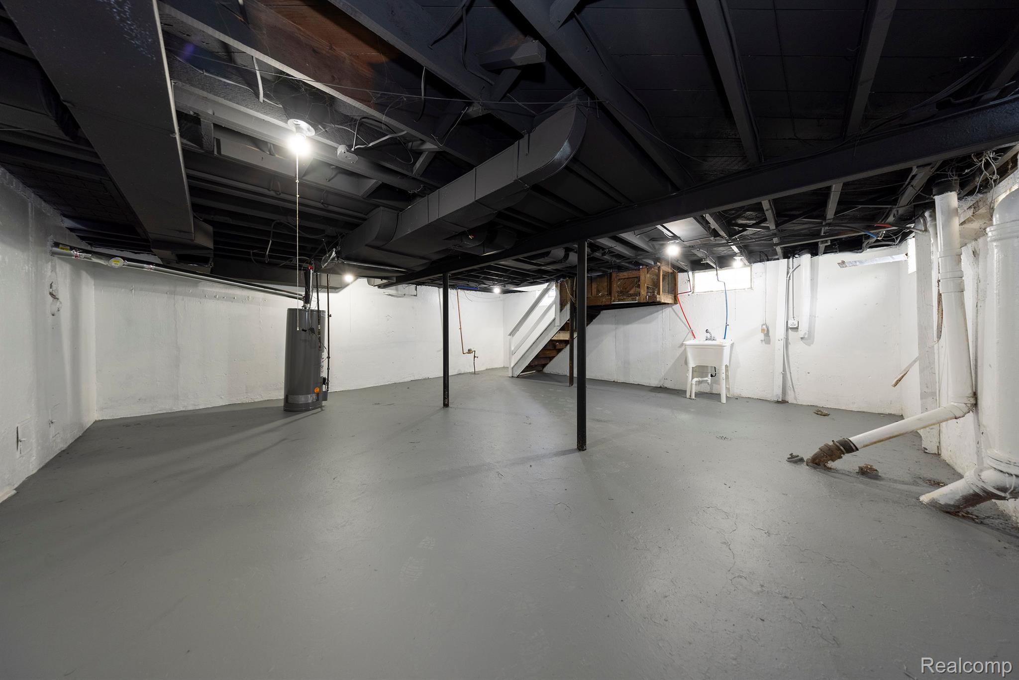 18291 FREELAND Street