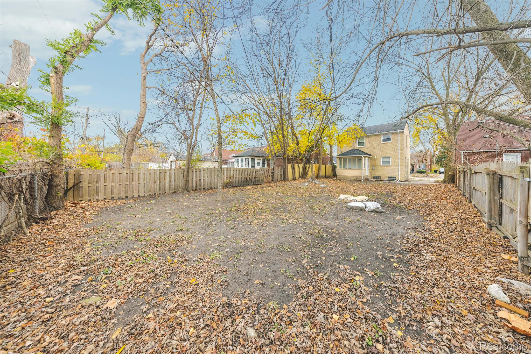 18291 FREELAND Street