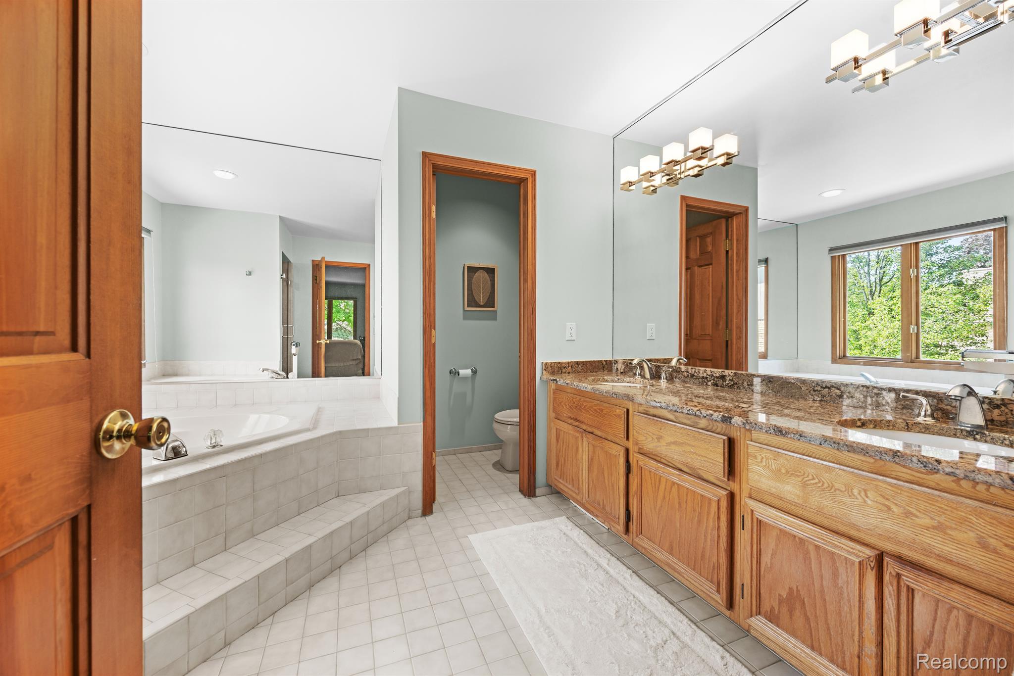 54417 Ridgeview Drive