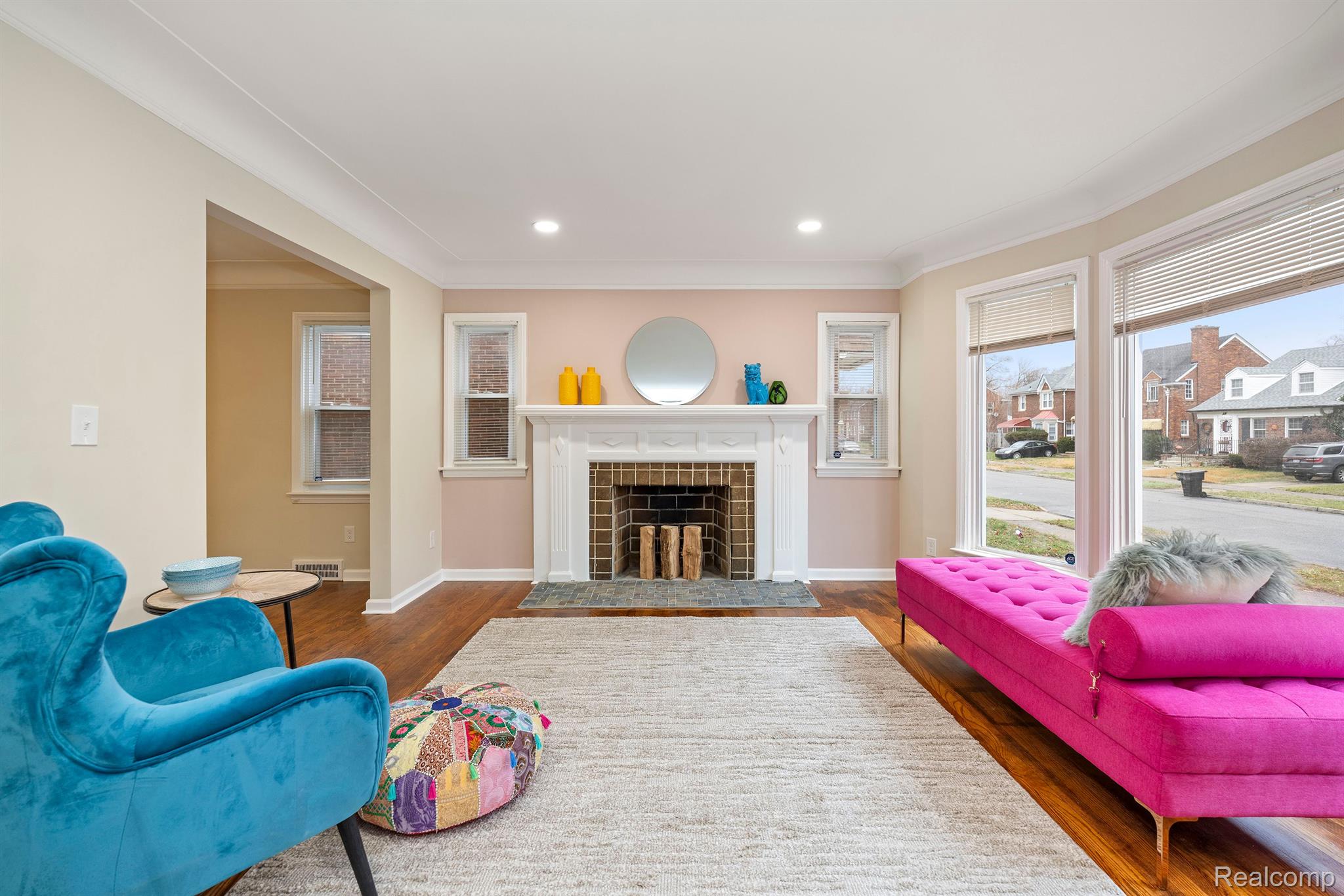 16555 MENDOTA Street