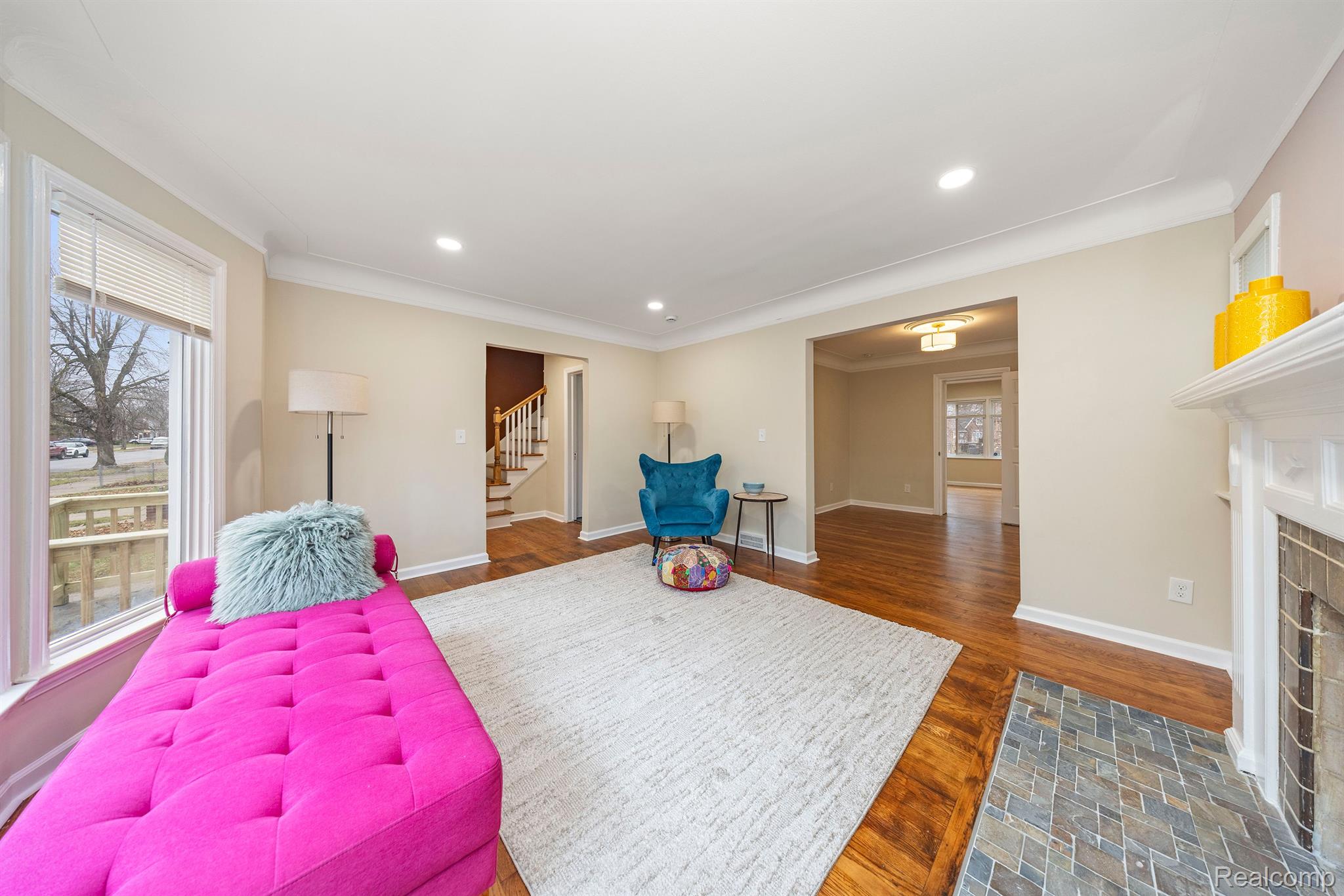 16555 MENDOTA Street