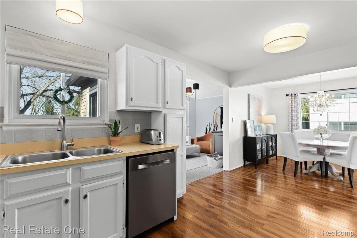 909 Alpine Court