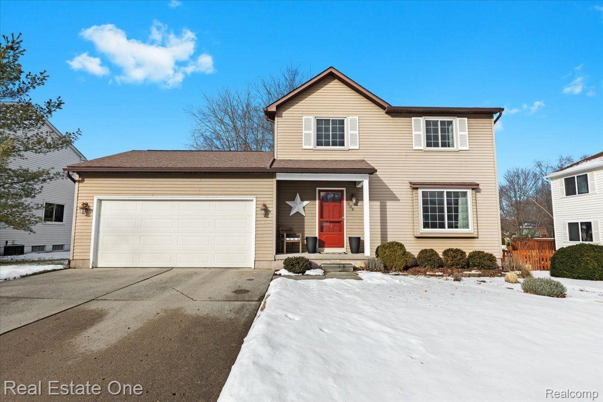 909 Alpine Court