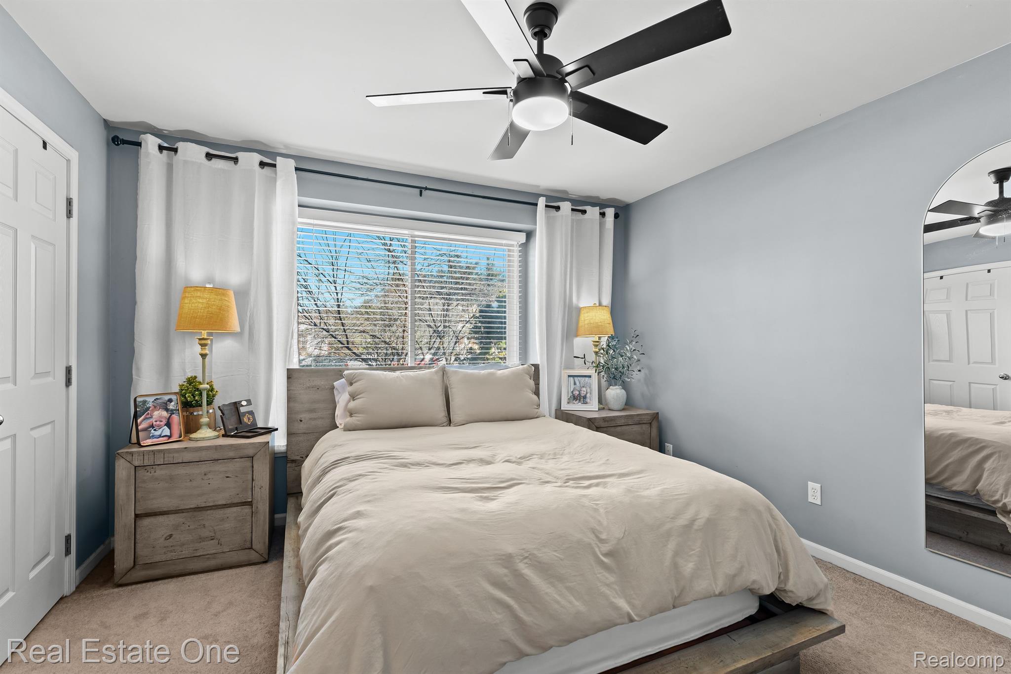 6581 WEDGEWOOD Court