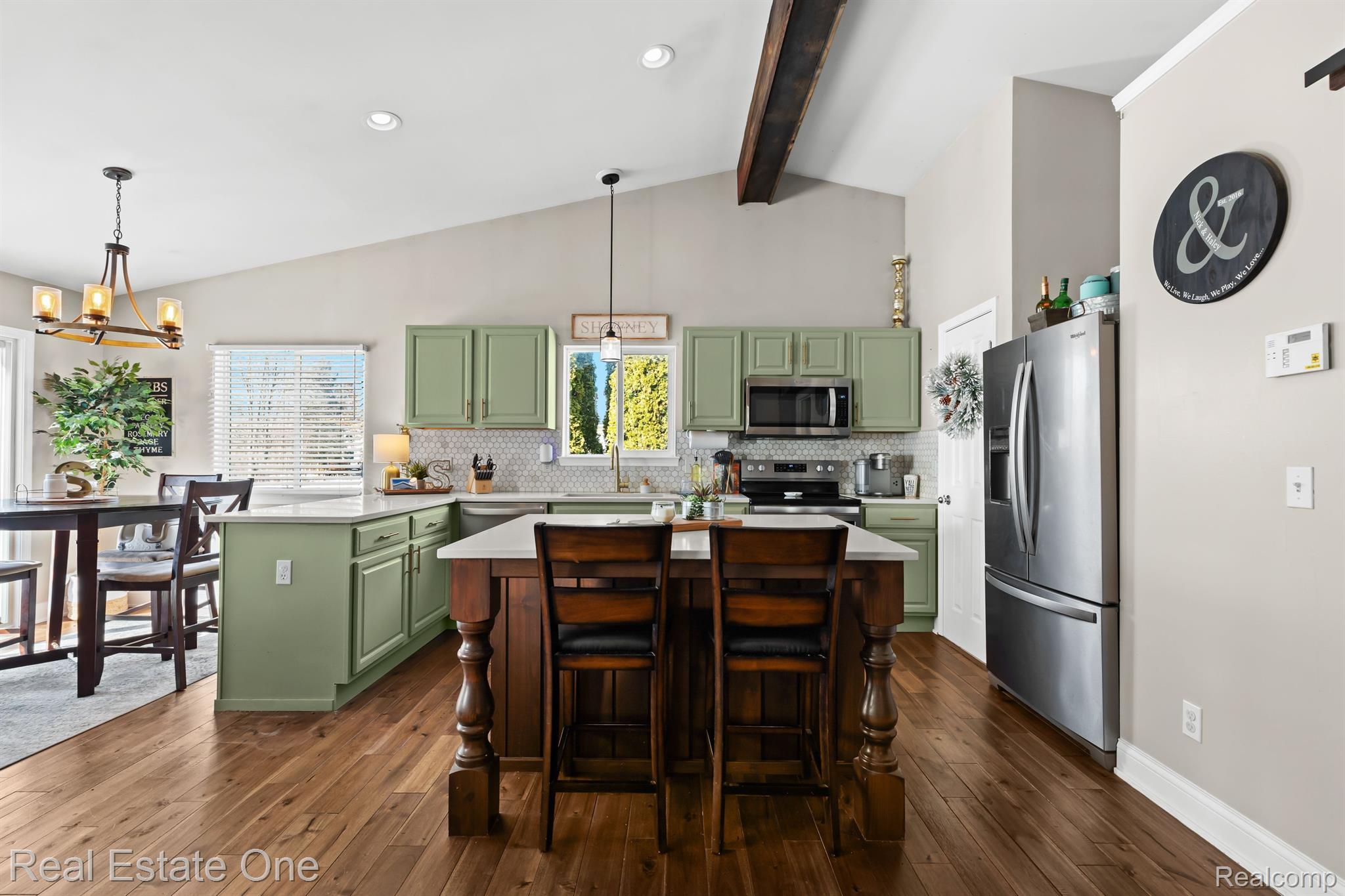 6581 WEDGEWOOD Court