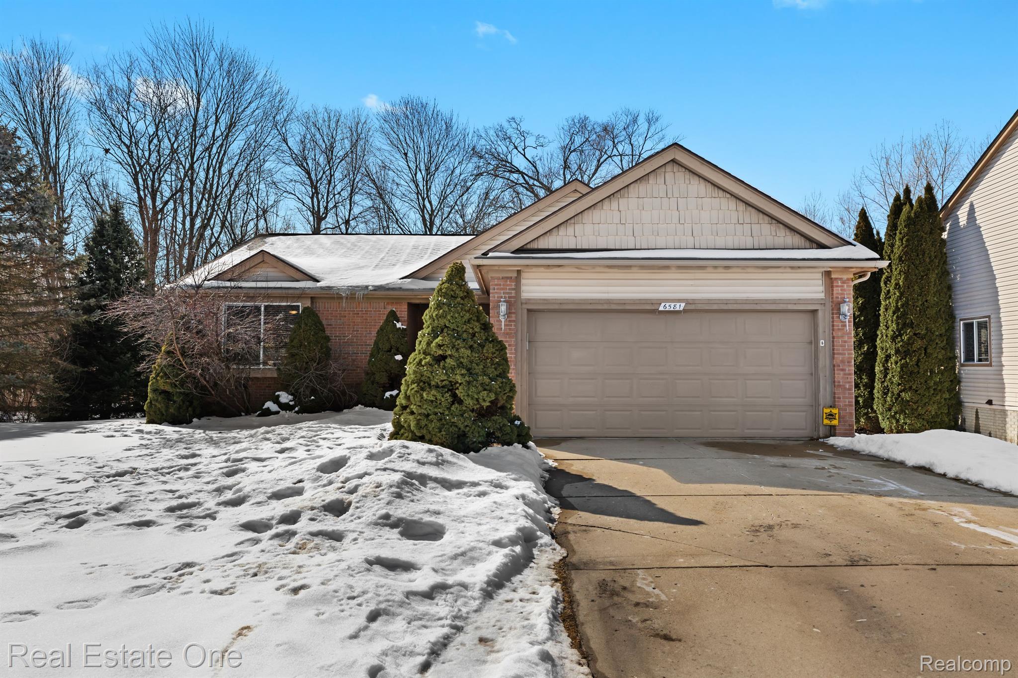 6581 WEDGEWOOD Court