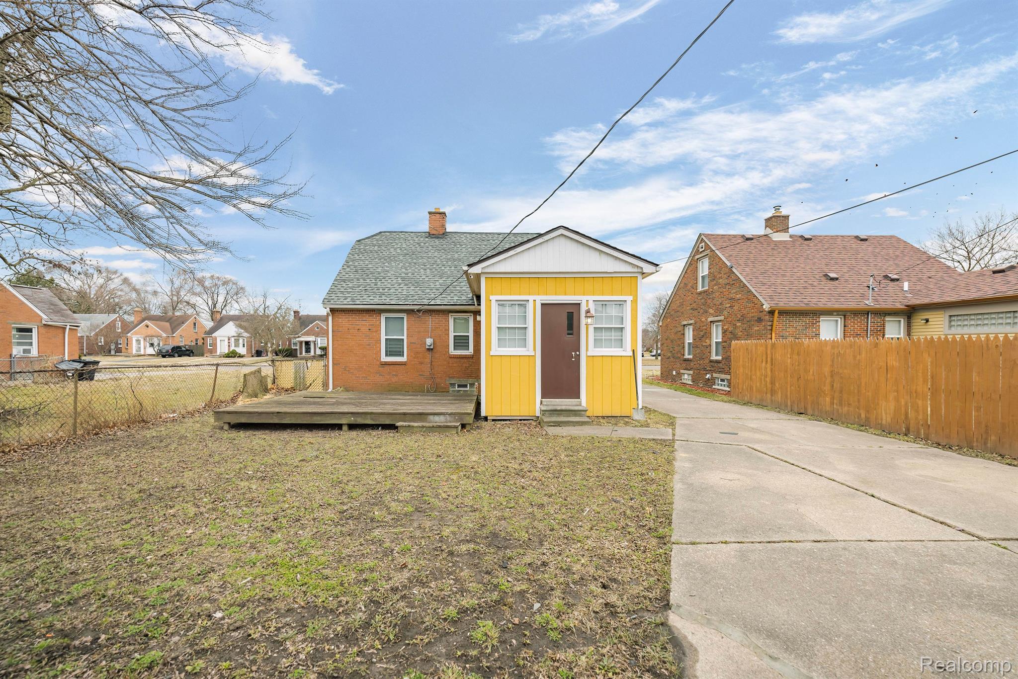 16013 CARLISLE Street
