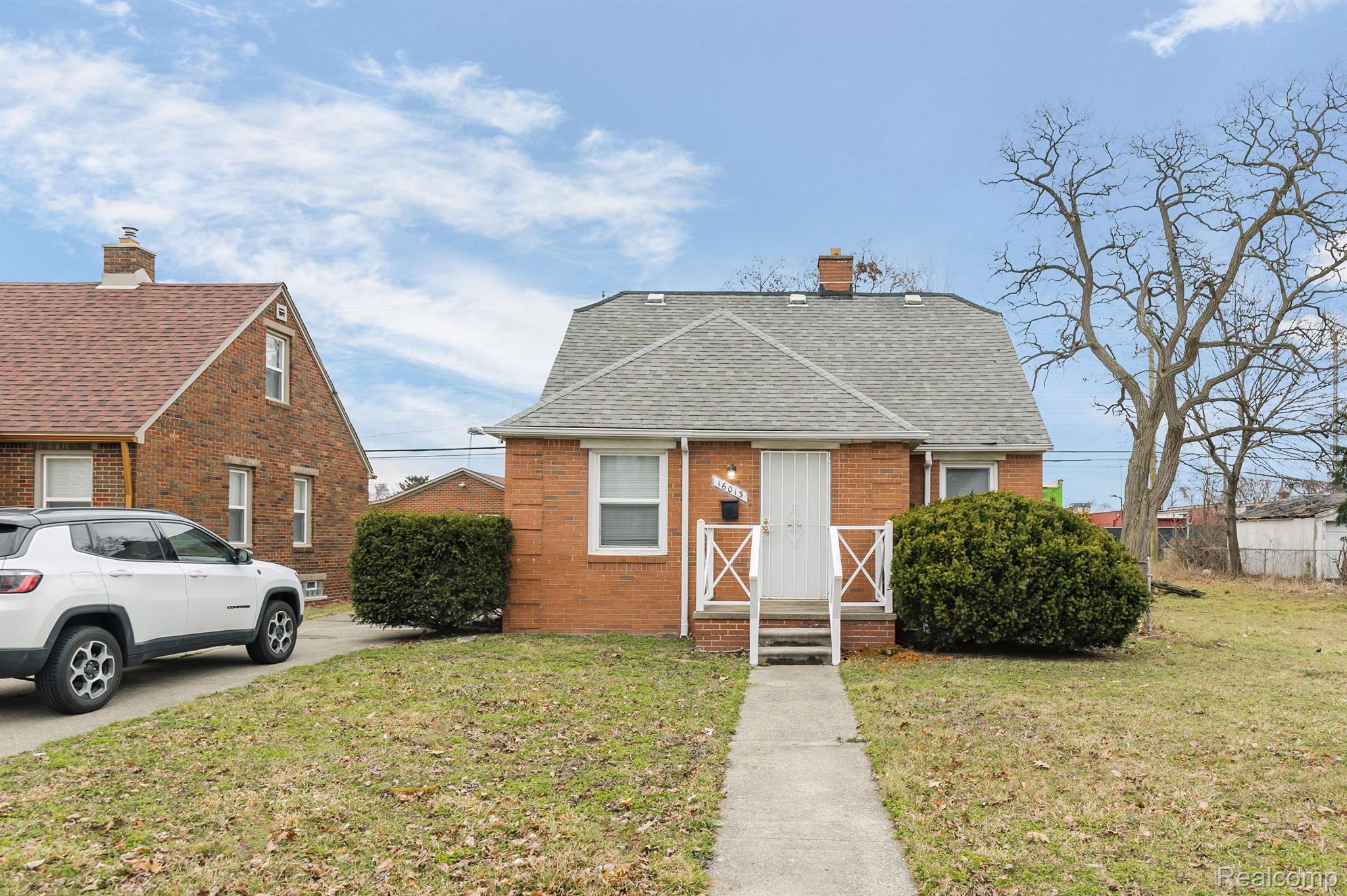 16013 CARLISLE Street