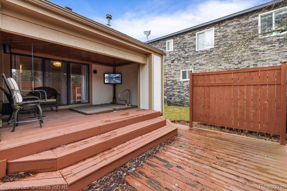 8241 LAKE PINE Drive
