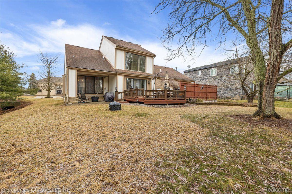 8241 LAKE PINE Drive
