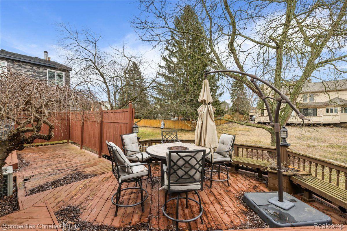 8241 LAKE PINE Drive