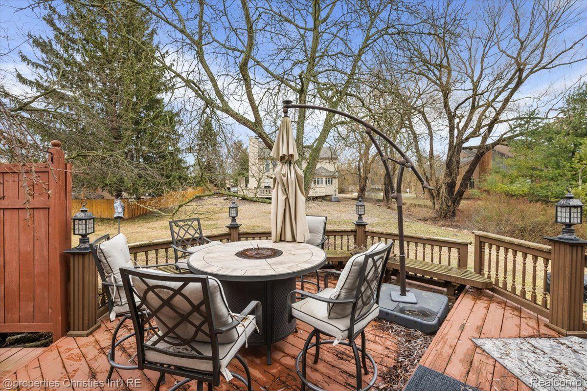 8241 LAKE PINE Drive