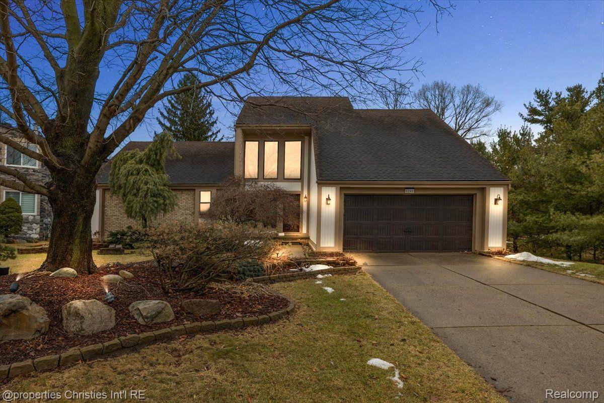 8241 LAKE PINE Drive