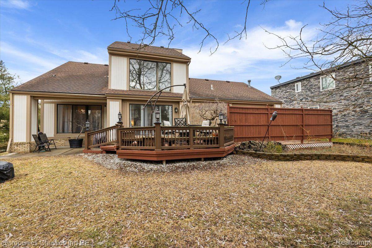 8241 LAKE PINE Drive