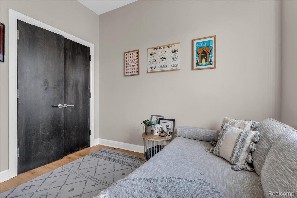 438 Selden Street 202