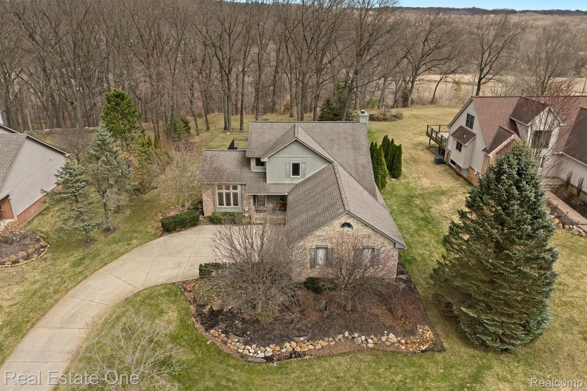 2643 BAY VISTA Drive