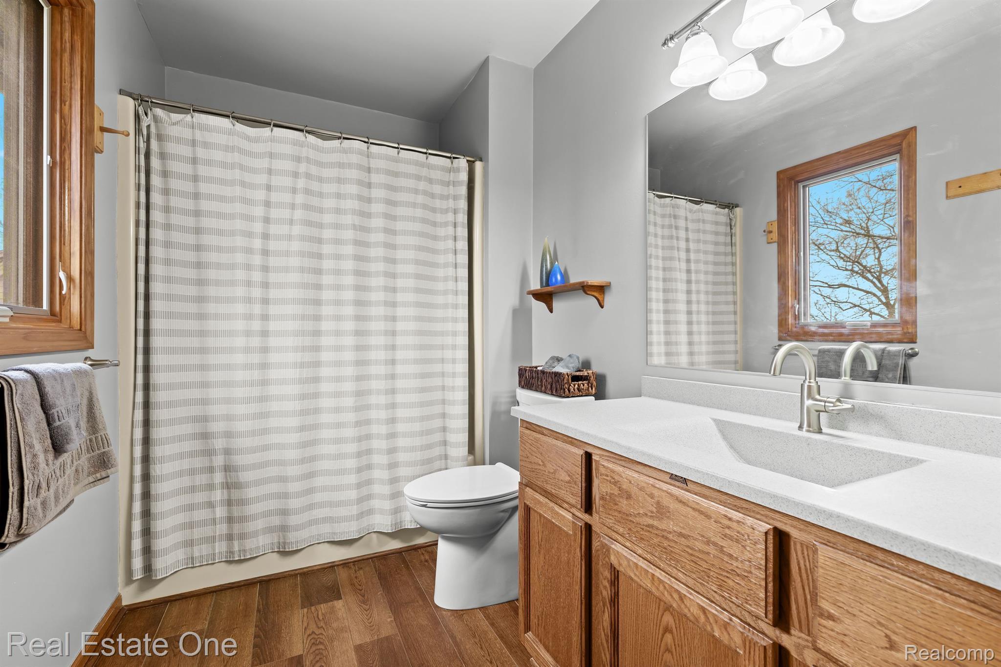 2643 BAY VISTA Drive