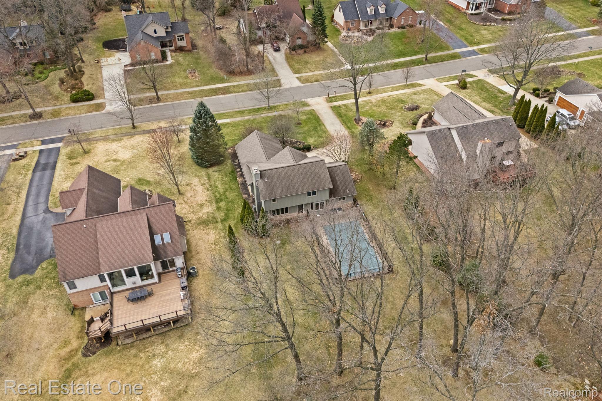 2643 BAY VISTA Drive