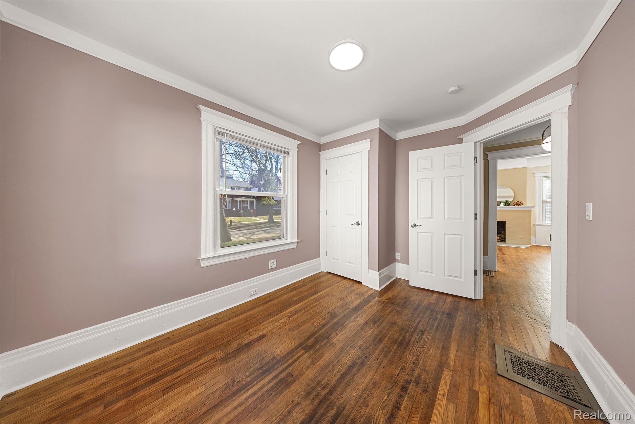 103 WOODLAND Street