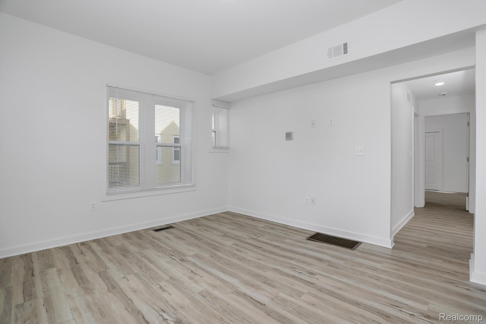 799 East Grand Boulevard 6