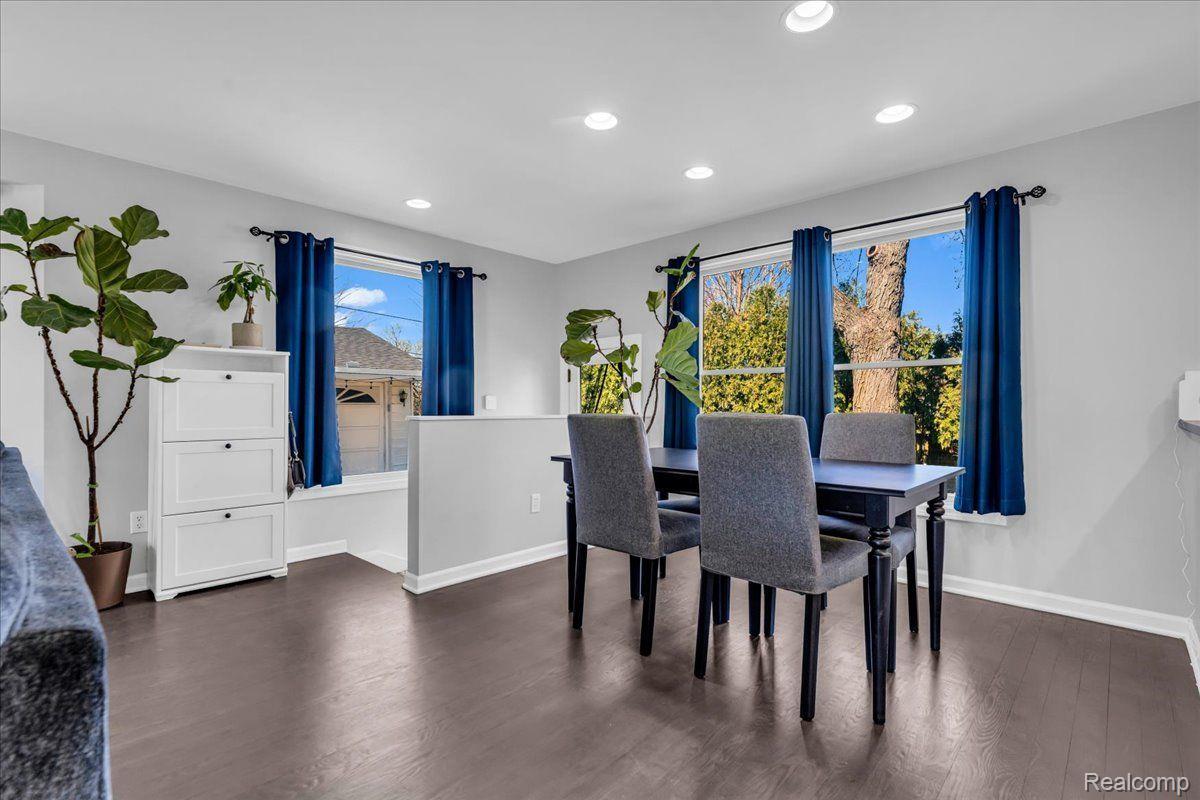 425 Hillcrest Avenue