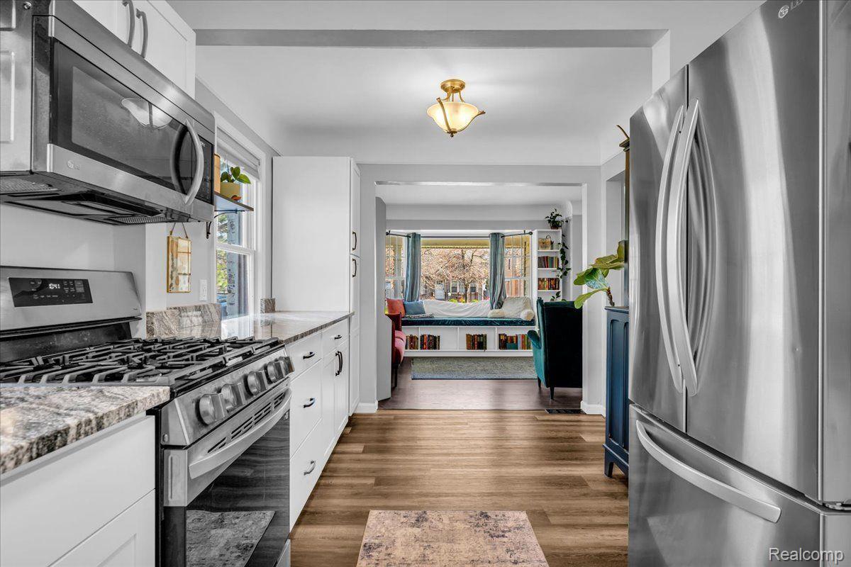 425 Hillcrest Avenue