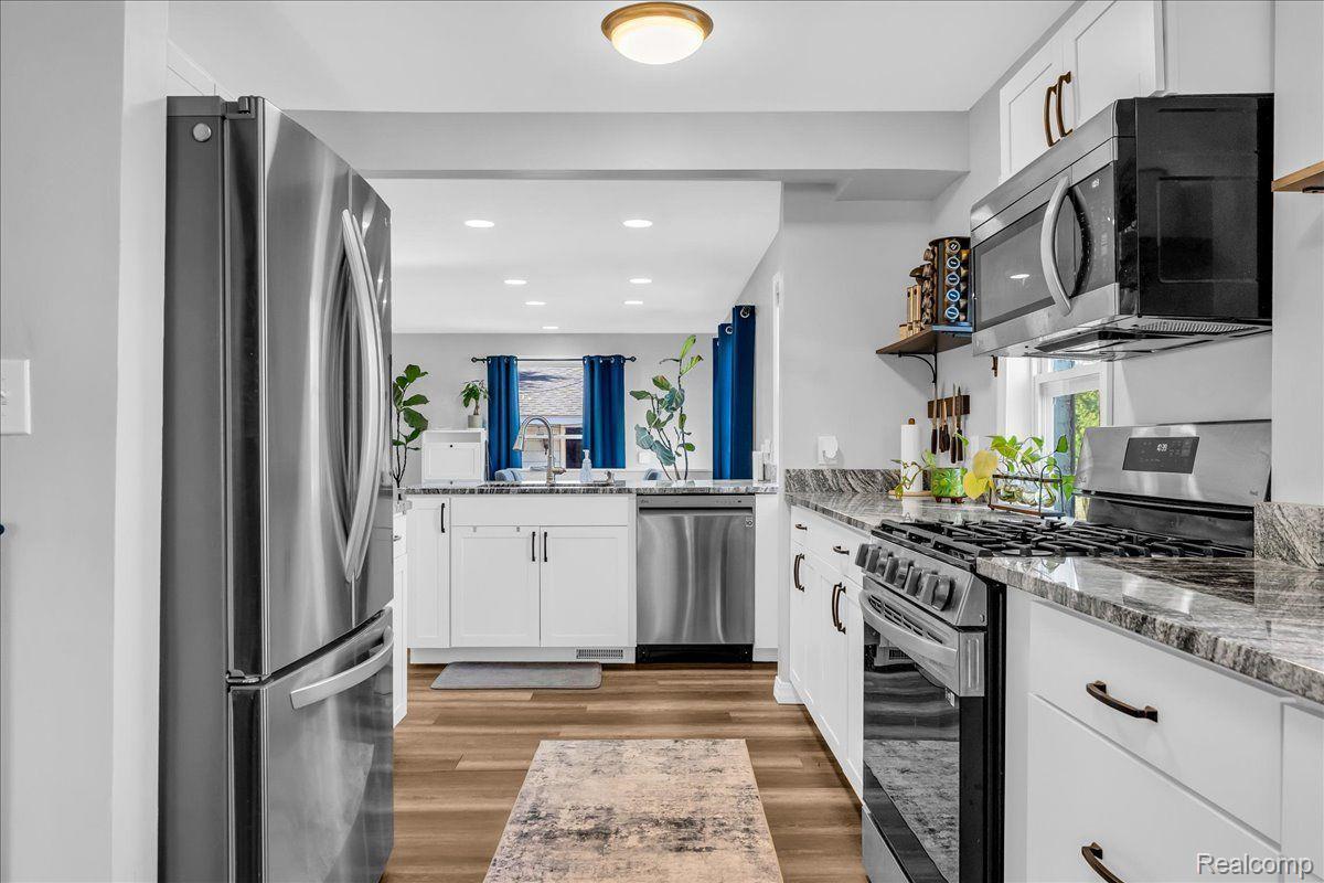 425 Hillcrest Avenue