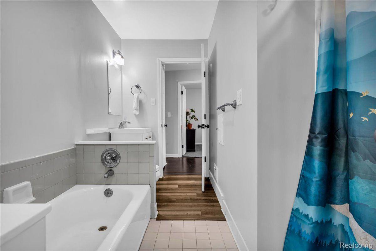 425 Hillcrest Avenue