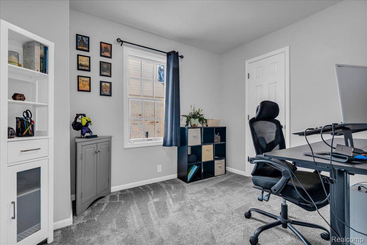 425 Hillcrest Avenue