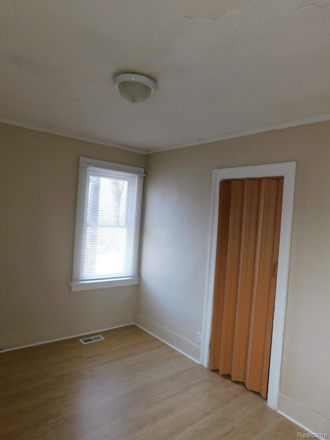 16230 INDIANA Street