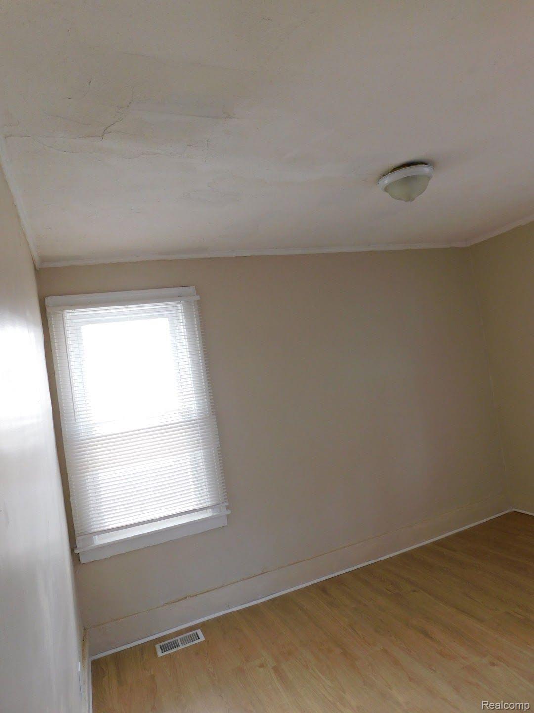 16230 INDIANA Street