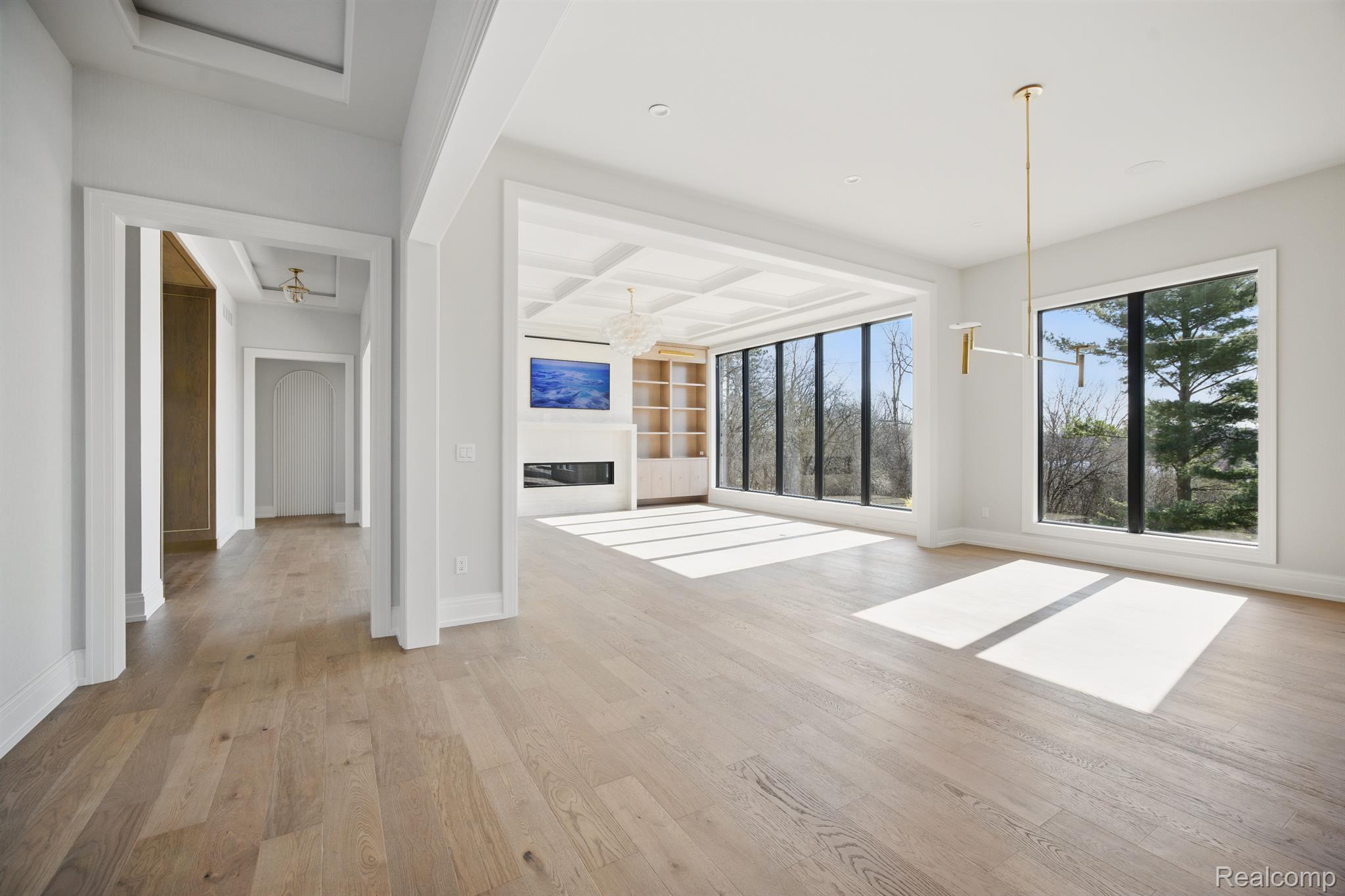 3281 Chickering Lane