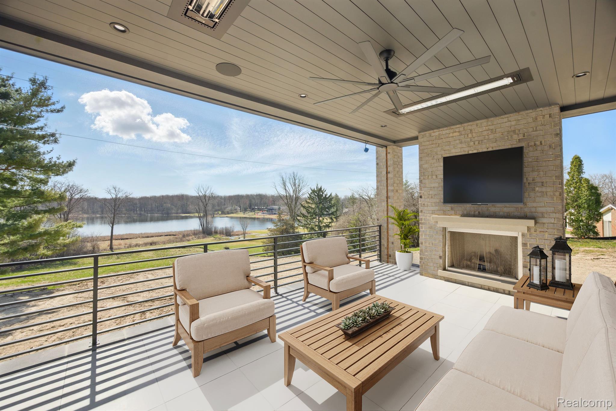 3281 Chickering Lane