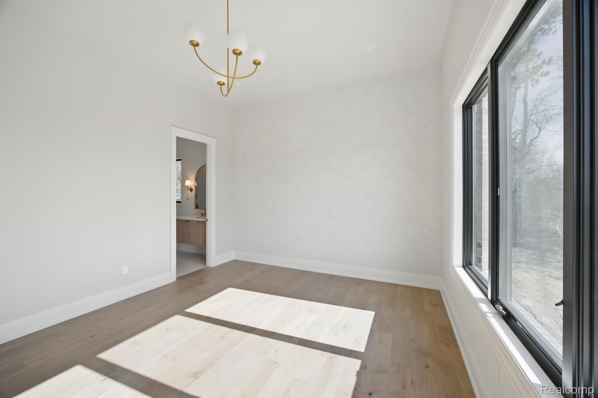 3281 Chickering Lane