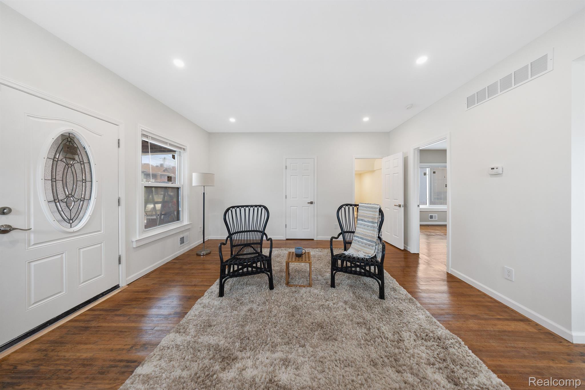 1989 GLADSTONE Street