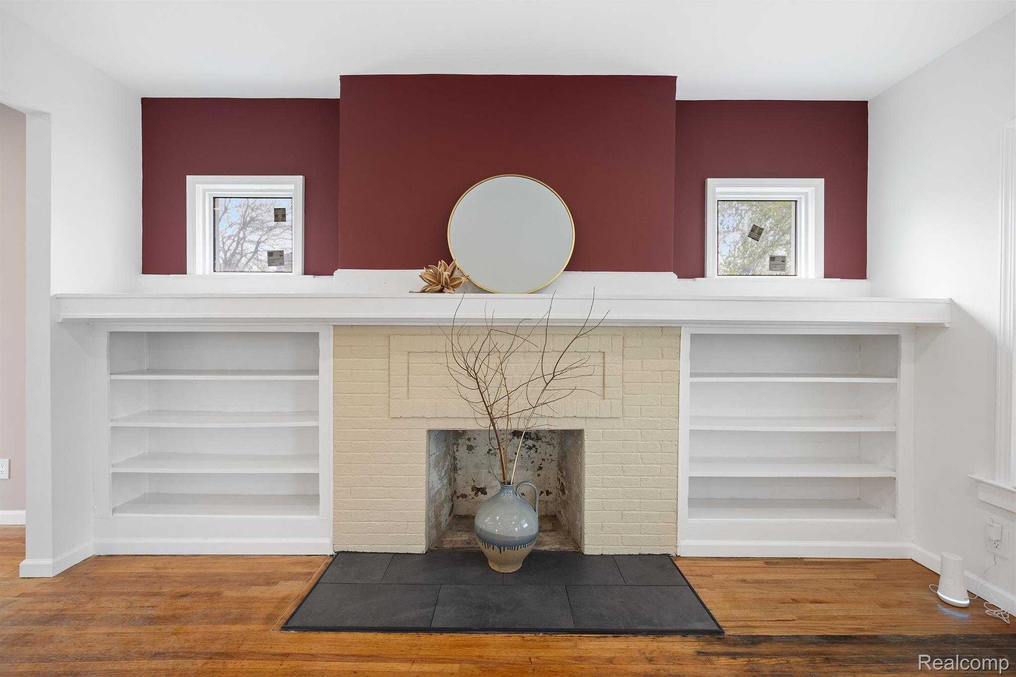 1989 GLADSTONE Street