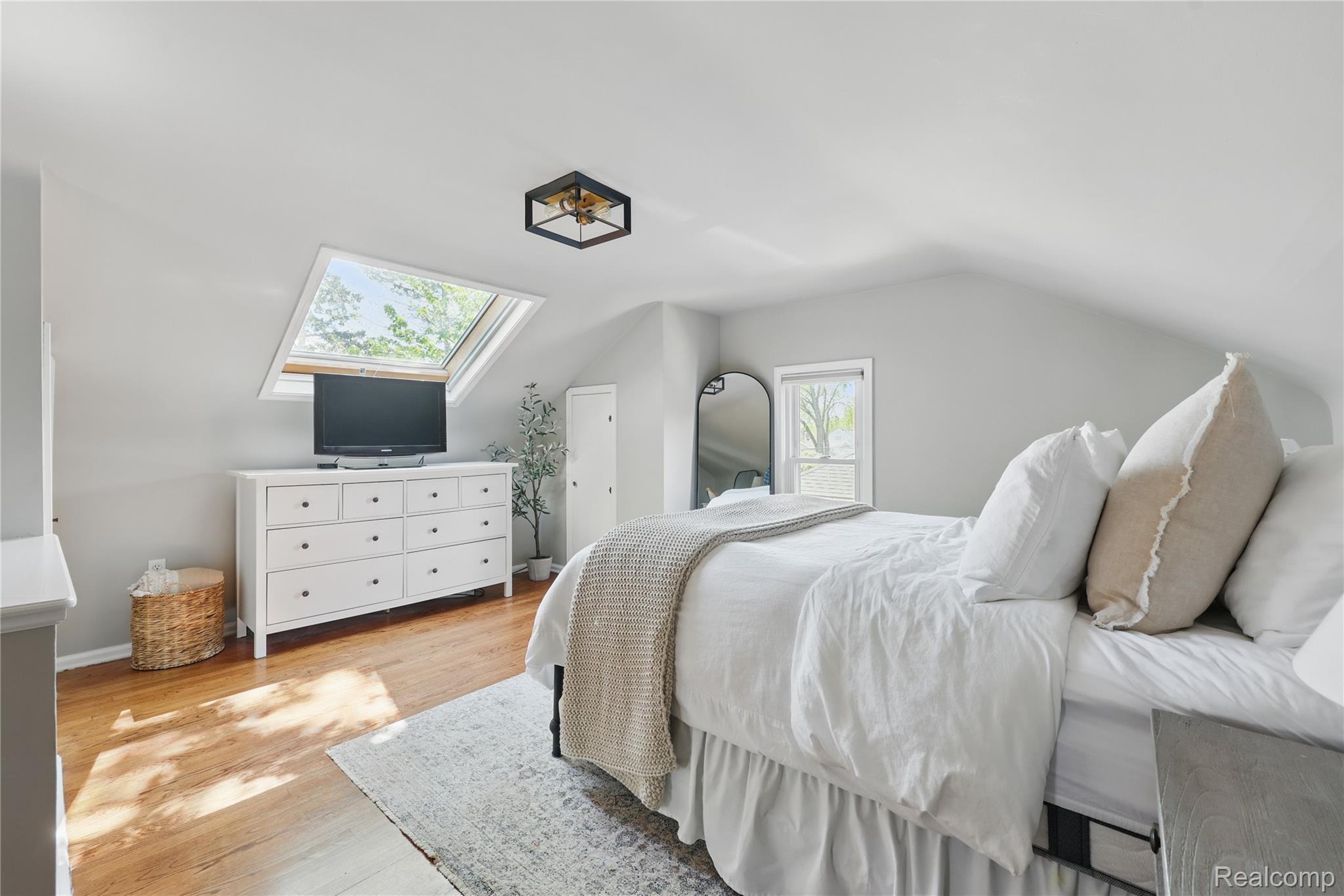 3324 GRIFFITH Avenue