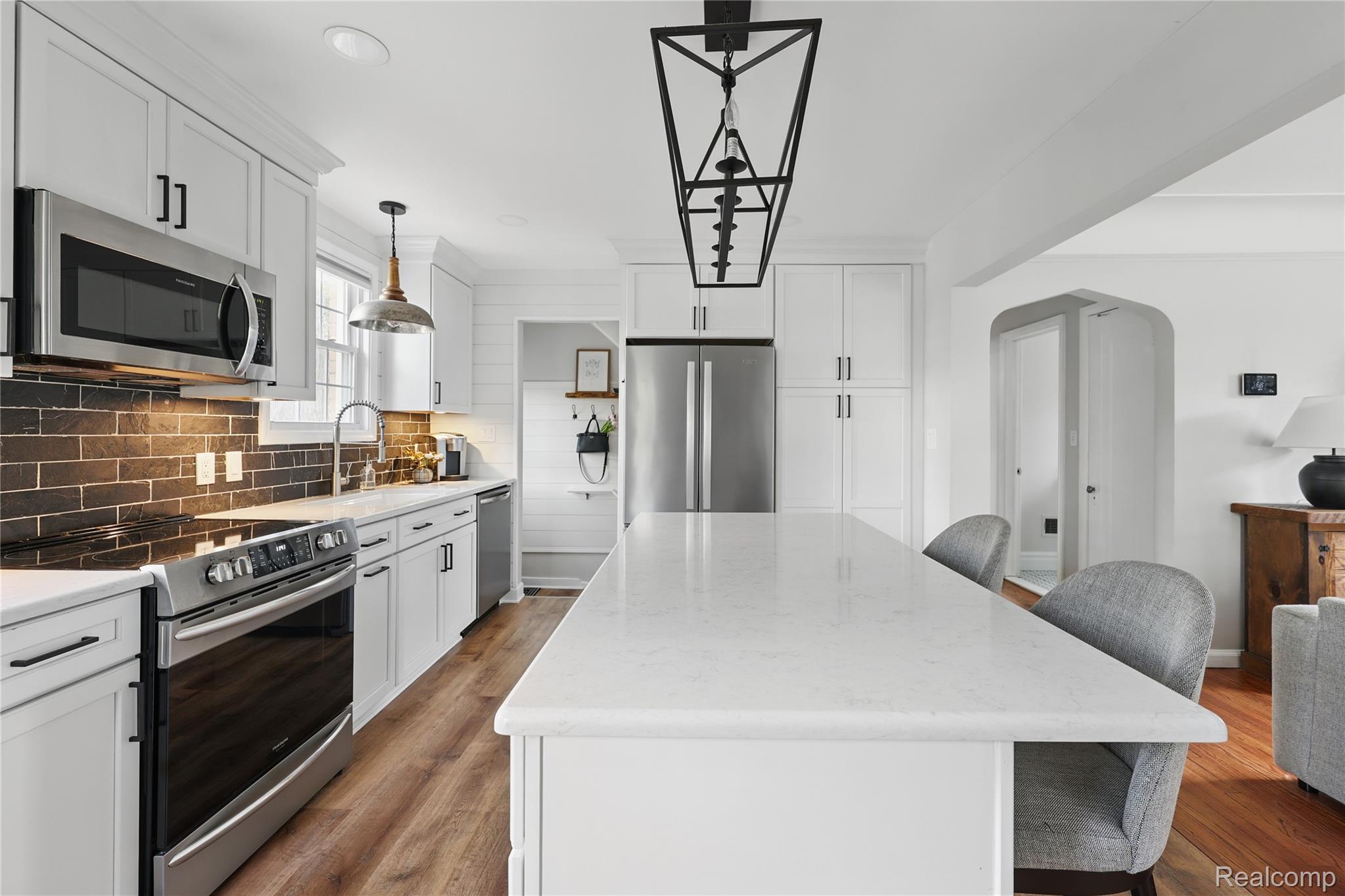 3324 GRIFFITH Avenue