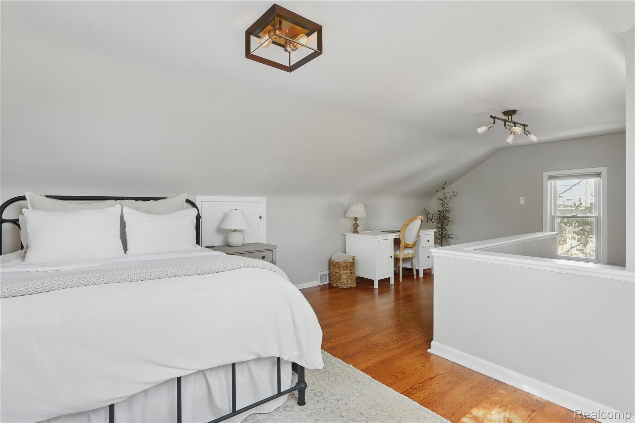 3324 GRIFFITH Avenue