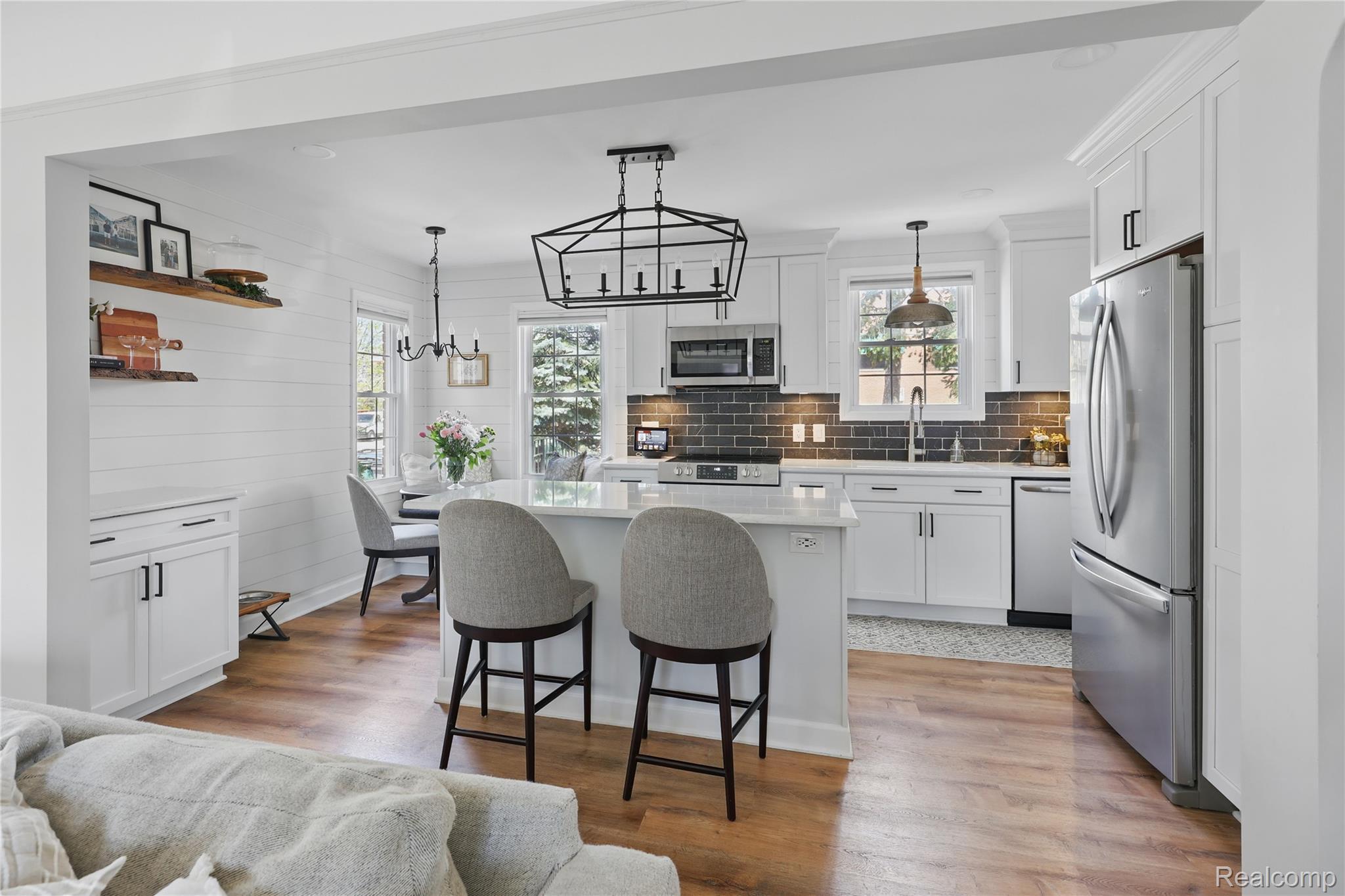 3324 GRIFFITH Avenue