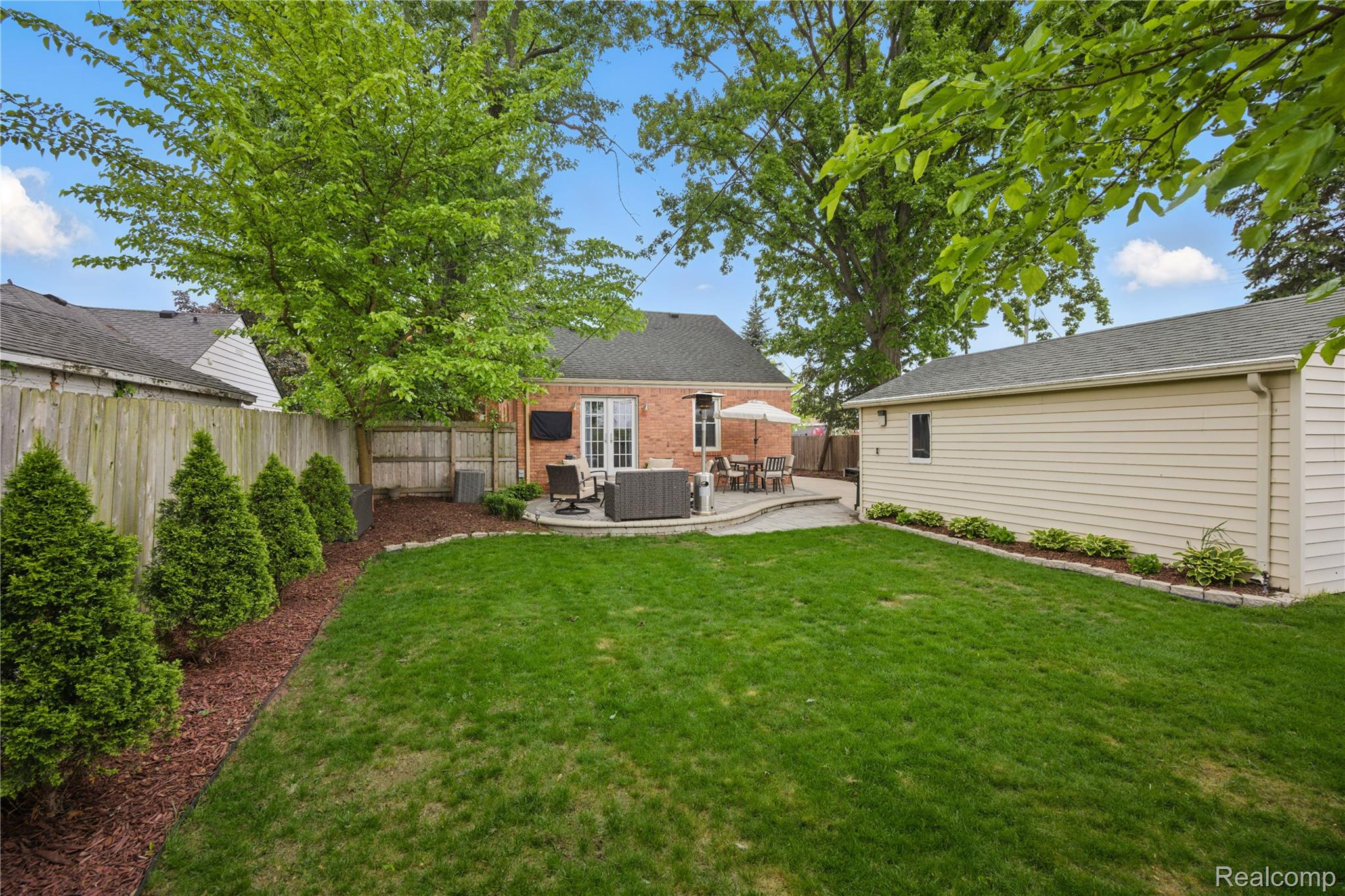 3324 GRIFFITH Avenue