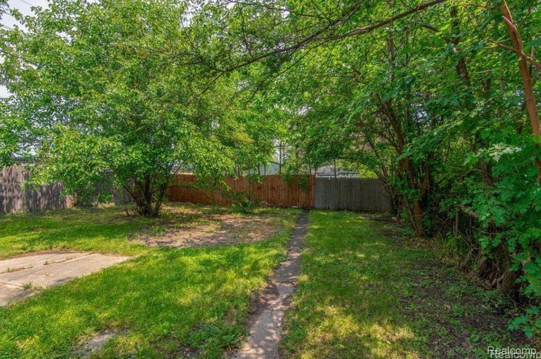 20524 WISCONSIN Street