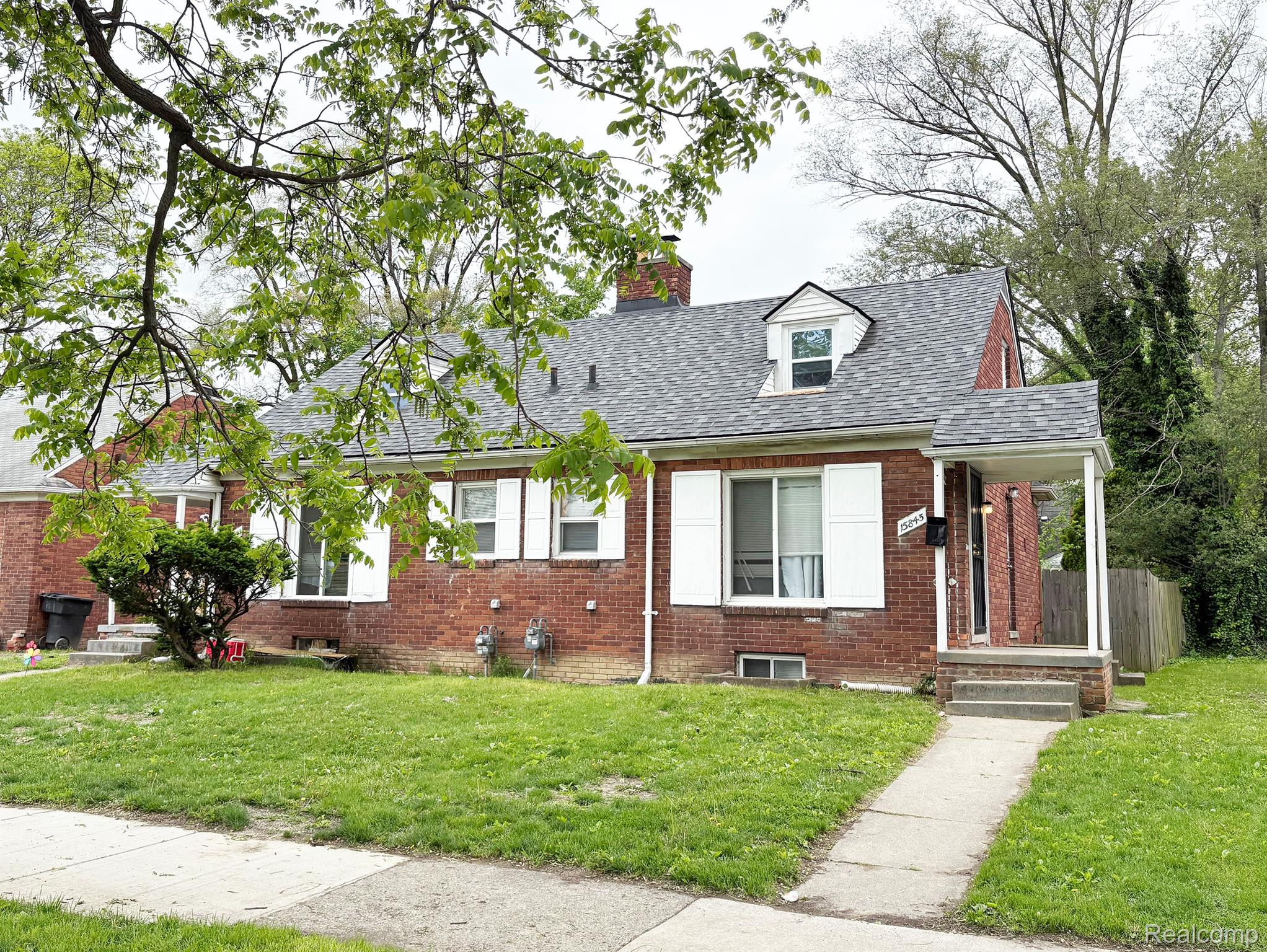 15841 EVERGREEN Road