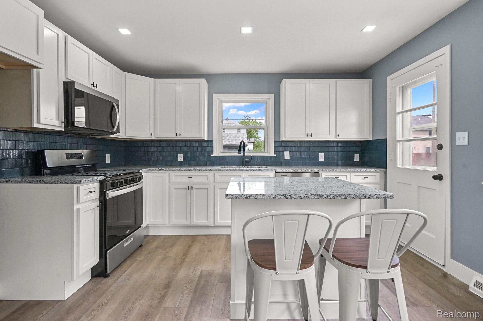 27135 Barrington Street