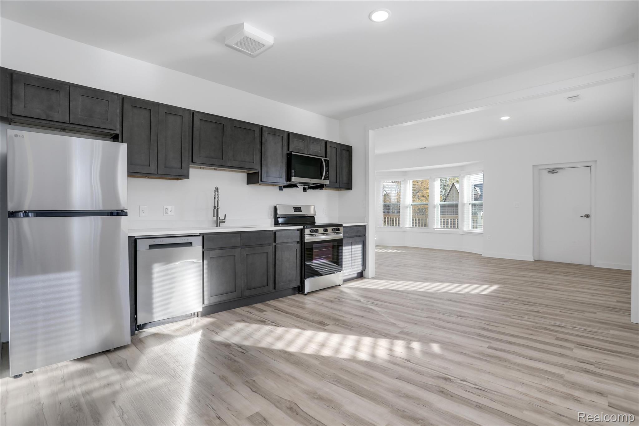 799 East Grand Boulevard 2