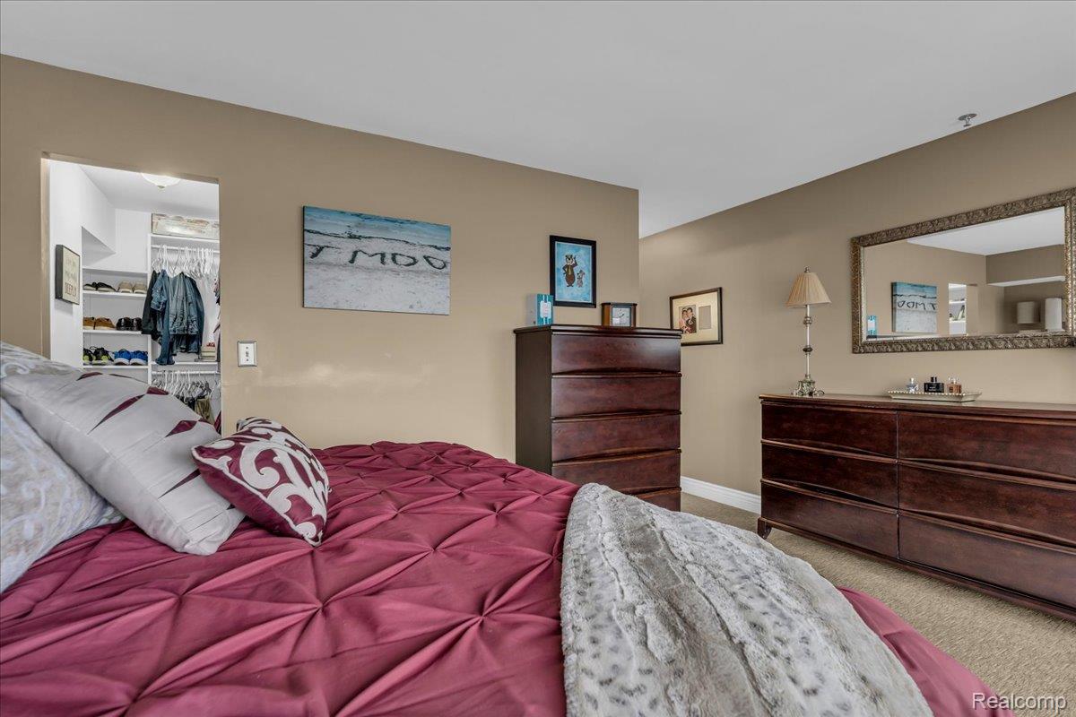 1001 W Jefferson Avenue 28E