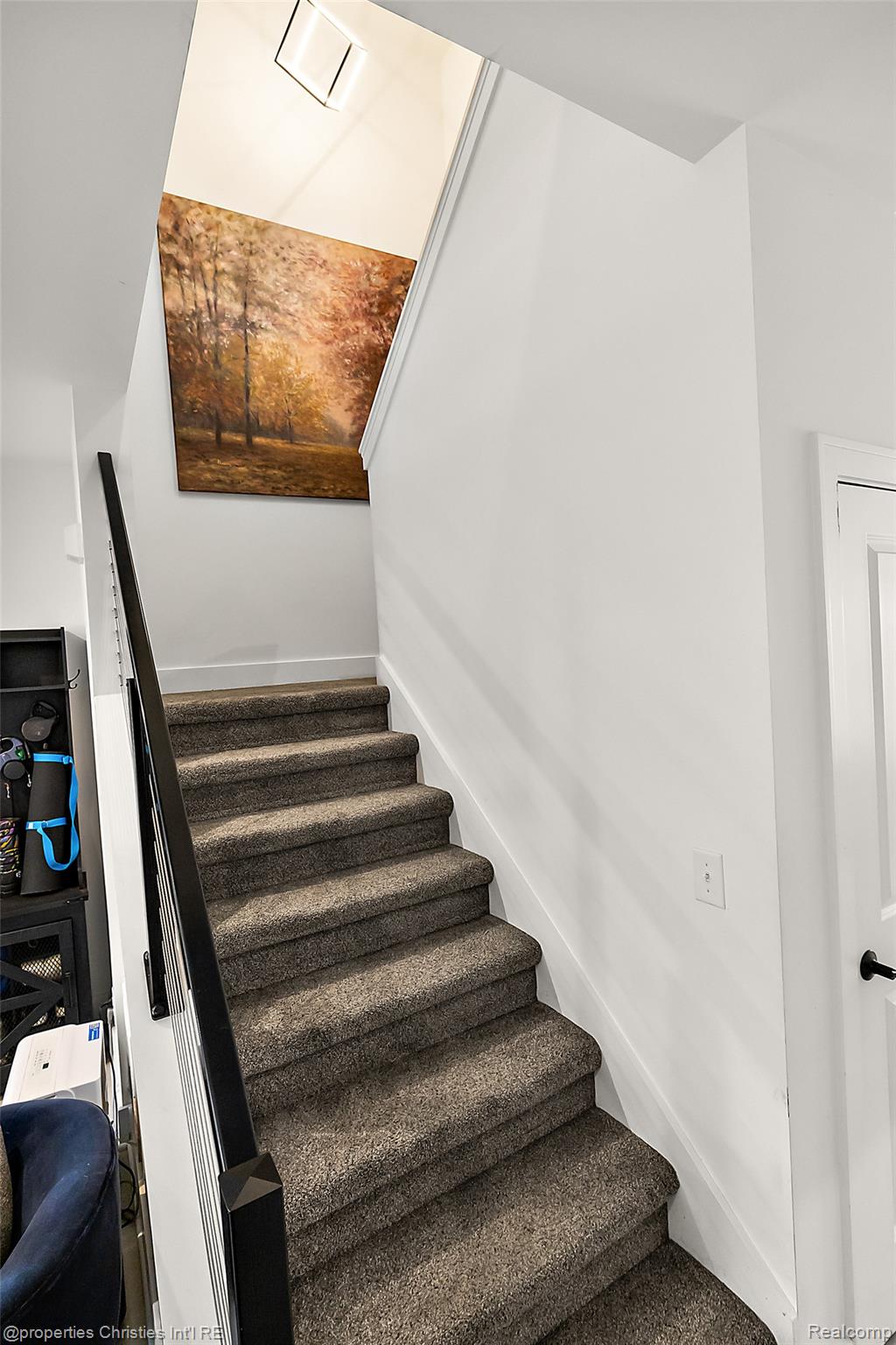 3307 Cochrane Street