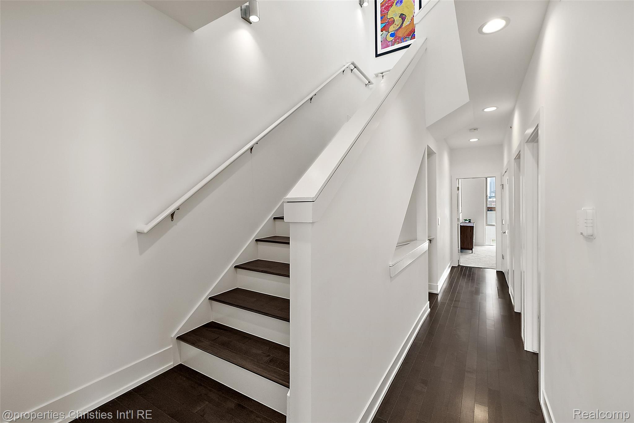 284 Alfred Street
