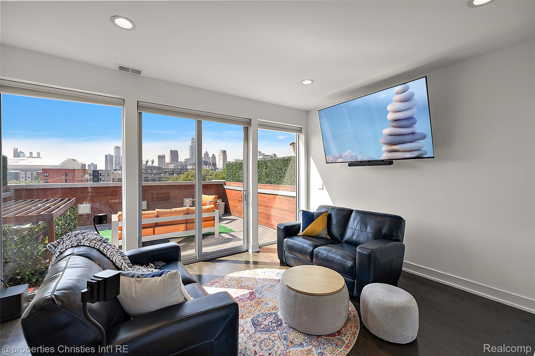 284 Alfred Street